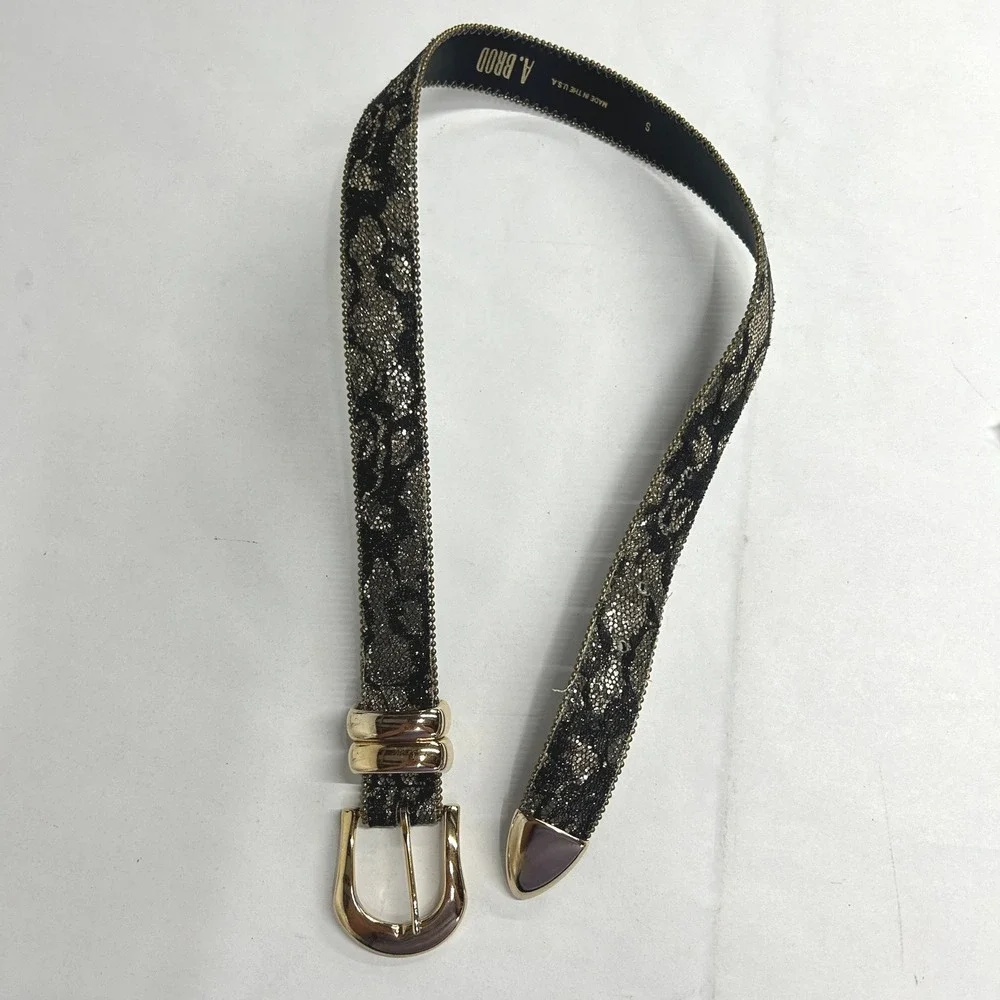 A. Brod Metallic Lace Print Slim Belt Small Gold Black 80s Glam Mob Wife Vintage